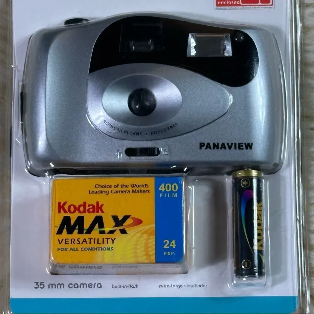Panaview Silver 35mm See: vintage Camera by